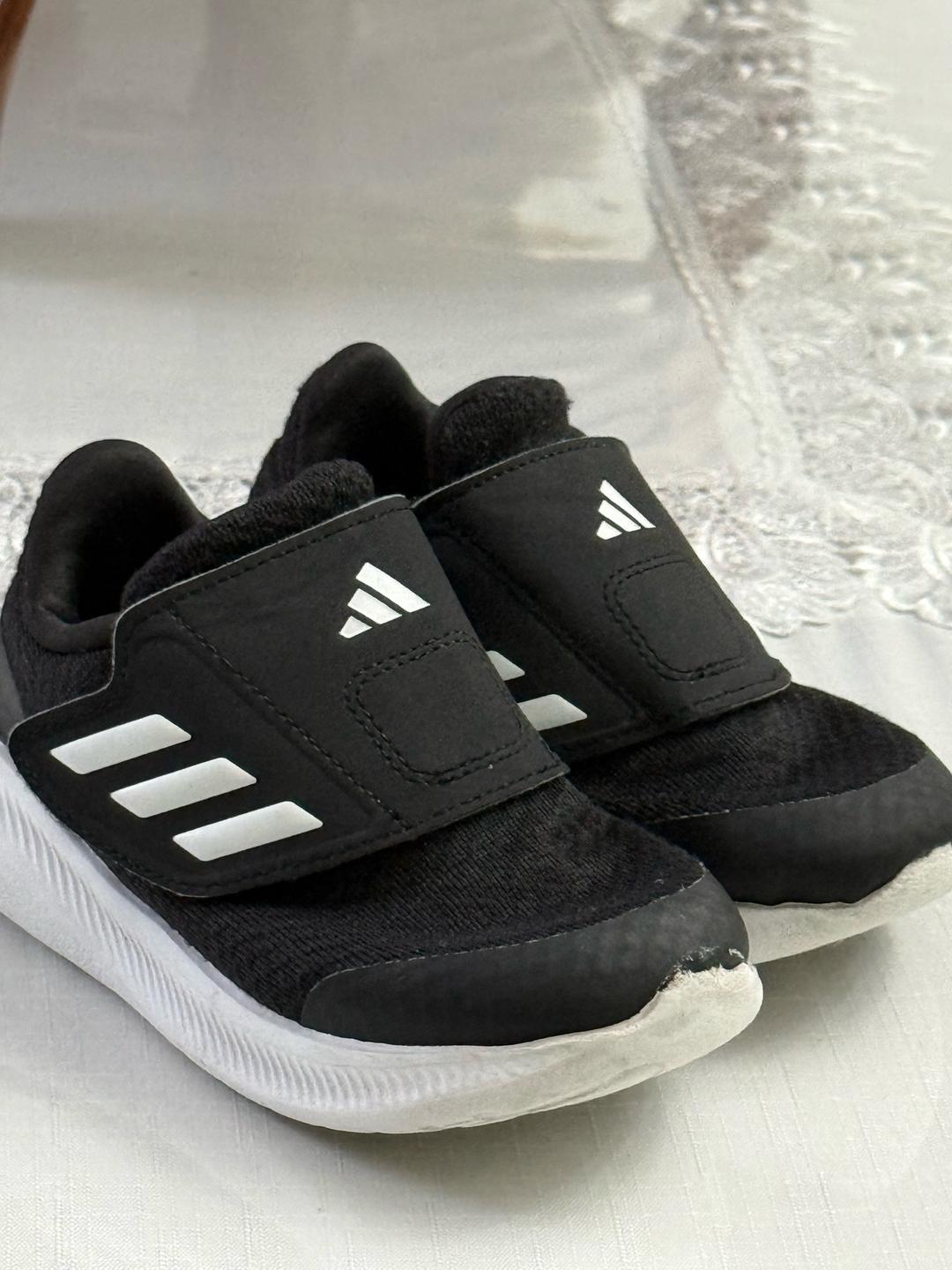 Adidas Кроссовки Adidas — фото 2