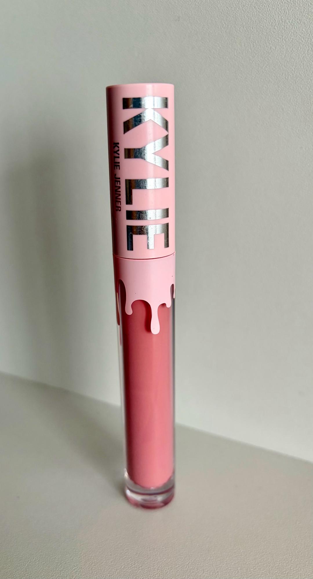 Kylie Cosmetics Блеск для губ — фото 2