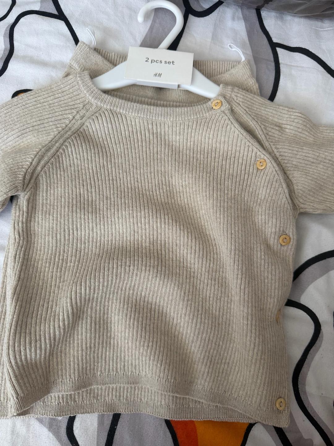 H&M Новый костюм H&M  68 — фото 2