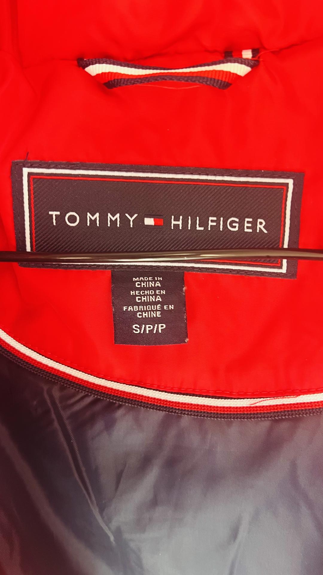 Tommy Hilfiger Куртка женская на теплую зиму или весну — фото 2