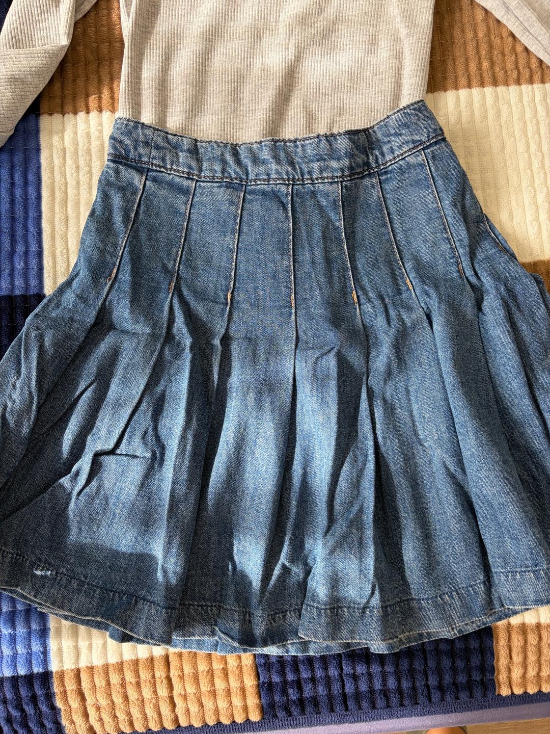 H&M Юбка и кофточка — фото 2