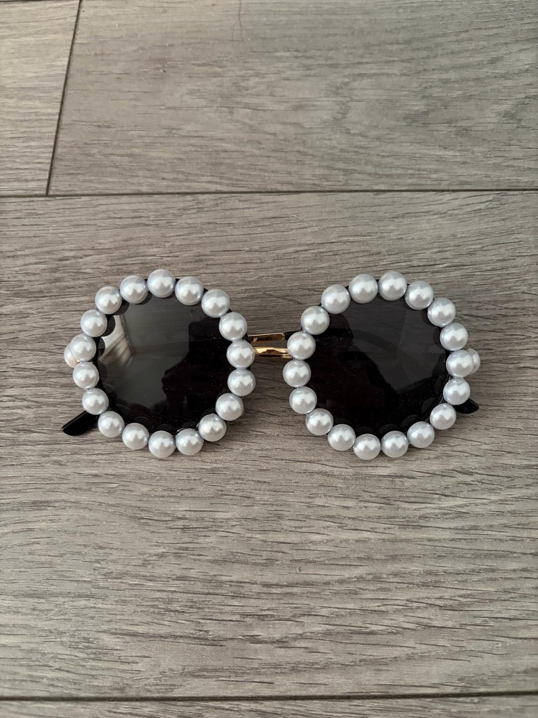Chanel Солнцезащитные очки с жемчугом CHANEL — фото 2