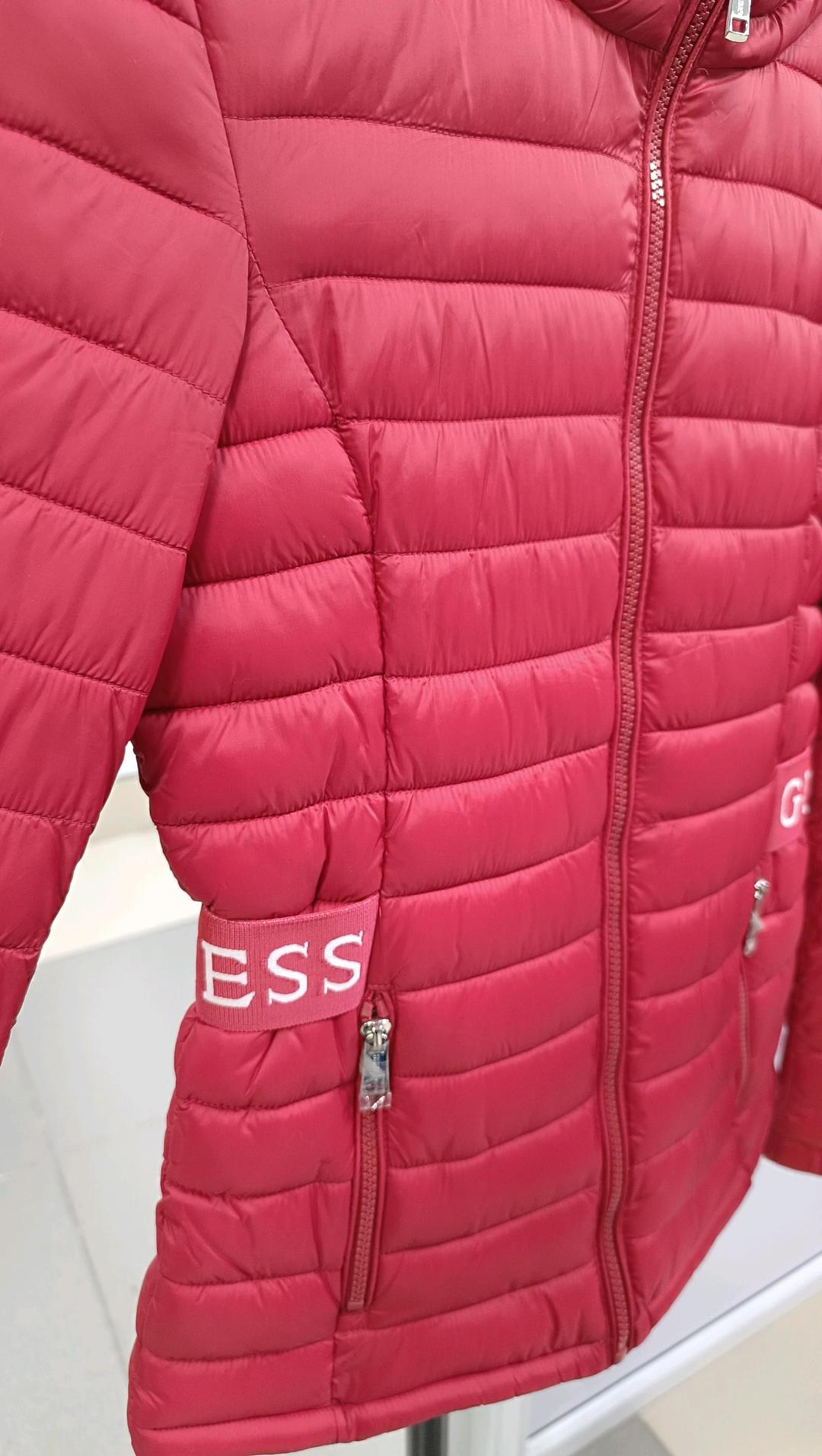 GUESS Новая стеганая демисезонная куртка Guess (оригинал) — фото 2