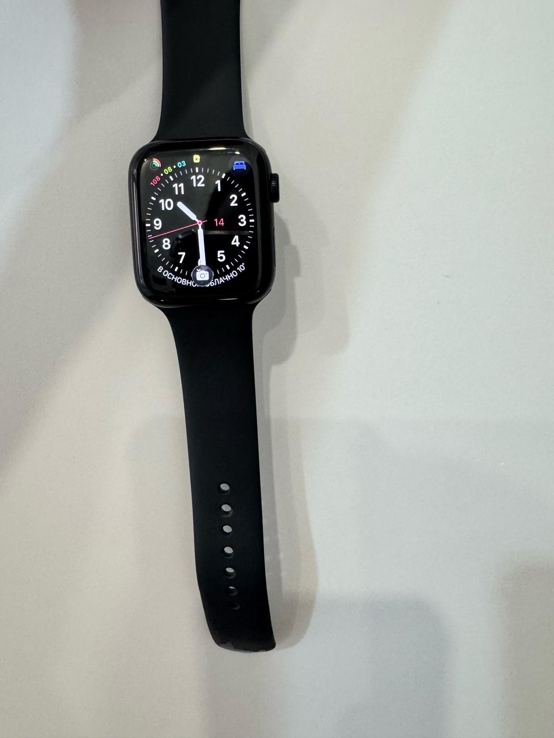 Apple Apple Watch SE 2 — фото 2