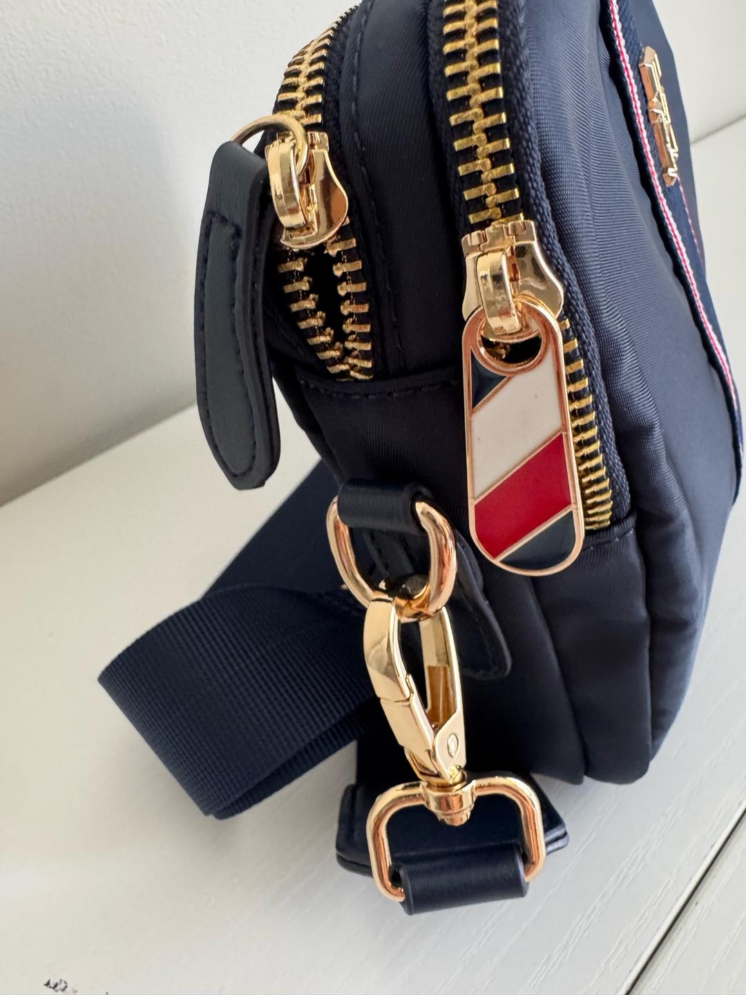 Tommy Hilfiger В наличии — фото 2