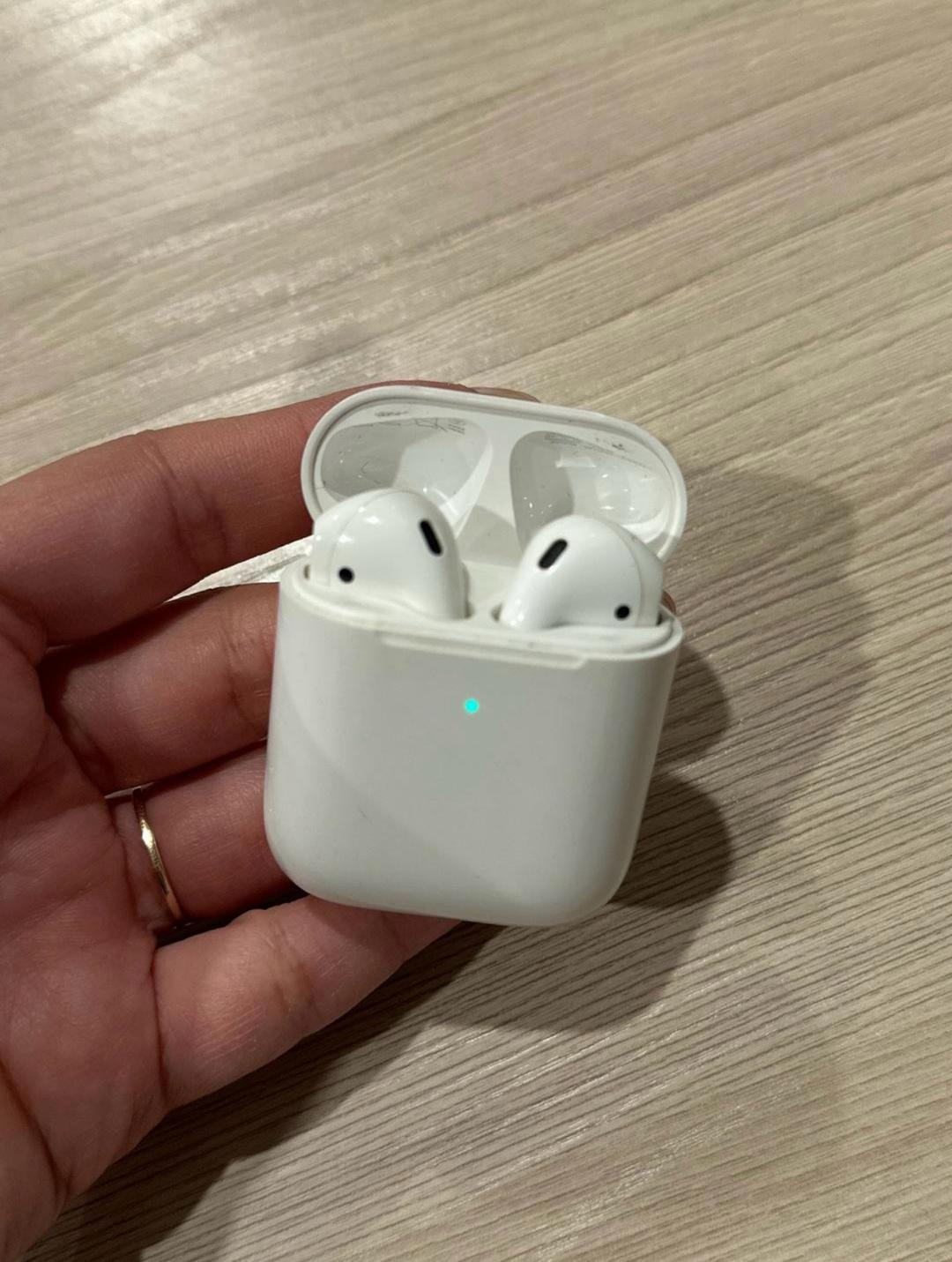 Apple Кейс AirPods 2 — фото 2