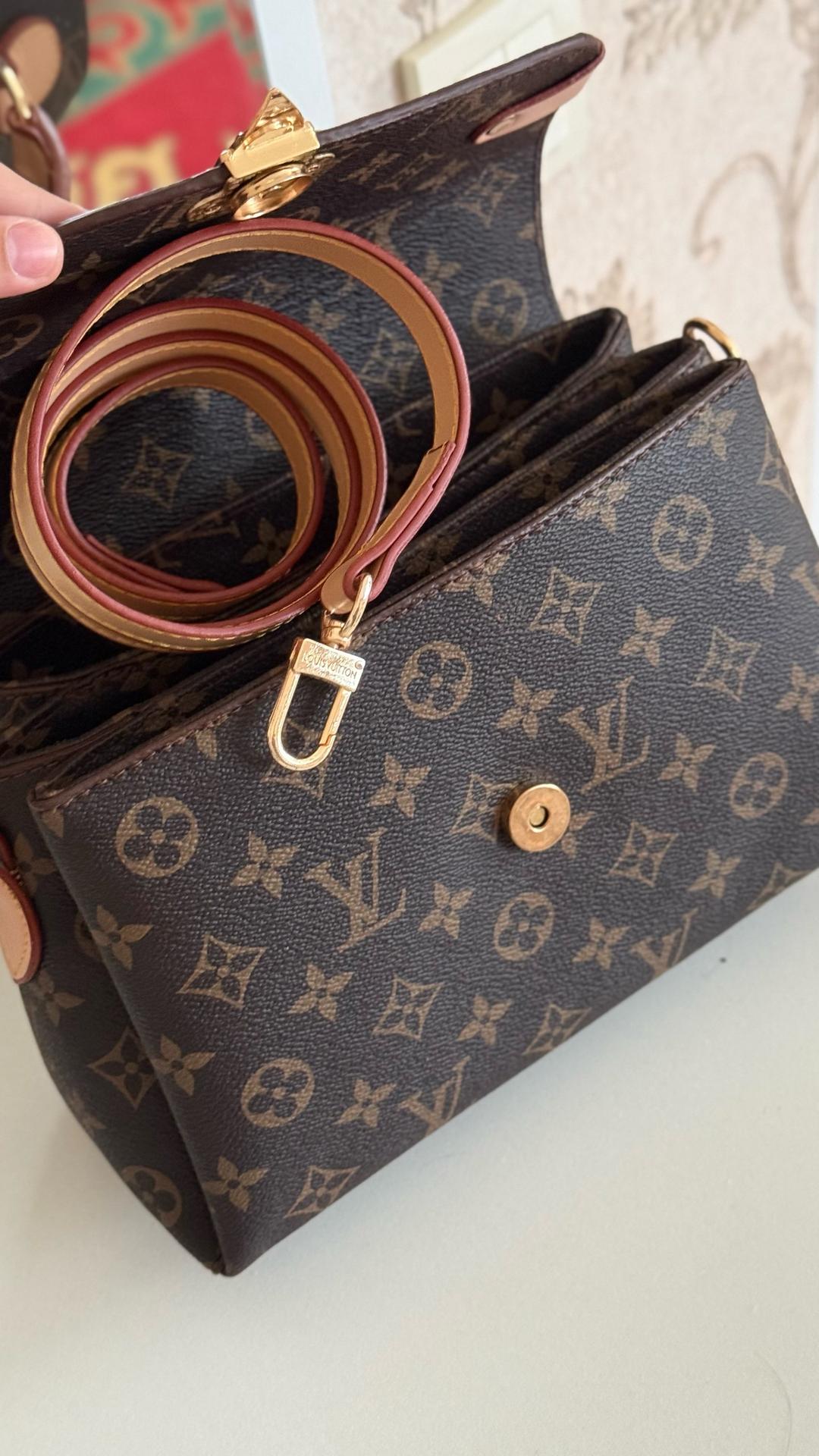 Louis Vuitton Сумка Louis Vuitton — фото 2