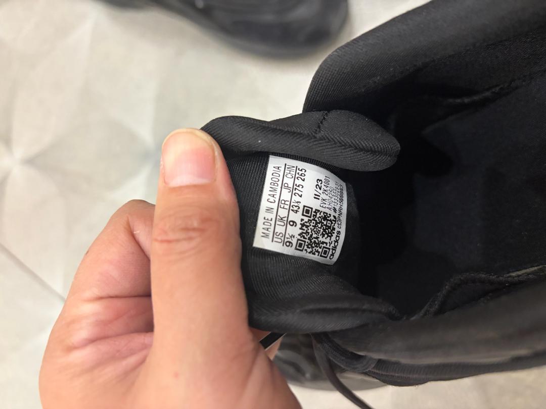 Adidas Кроссовки adidas оригинал — фото 2