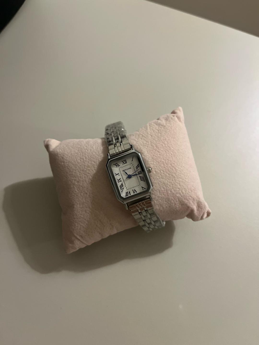 Нет бренда Женские наручные часы с металлическим браслетом — фото 2