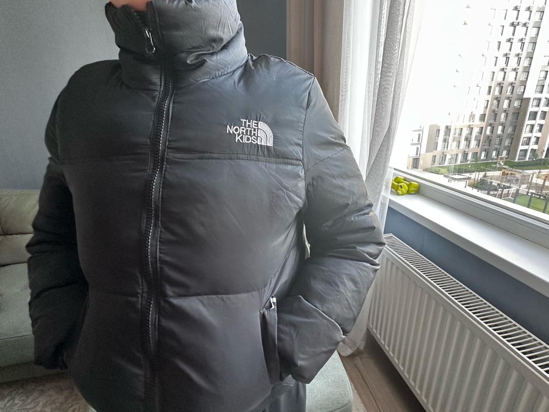 Нет бренда Черная детская куртка — фото 2