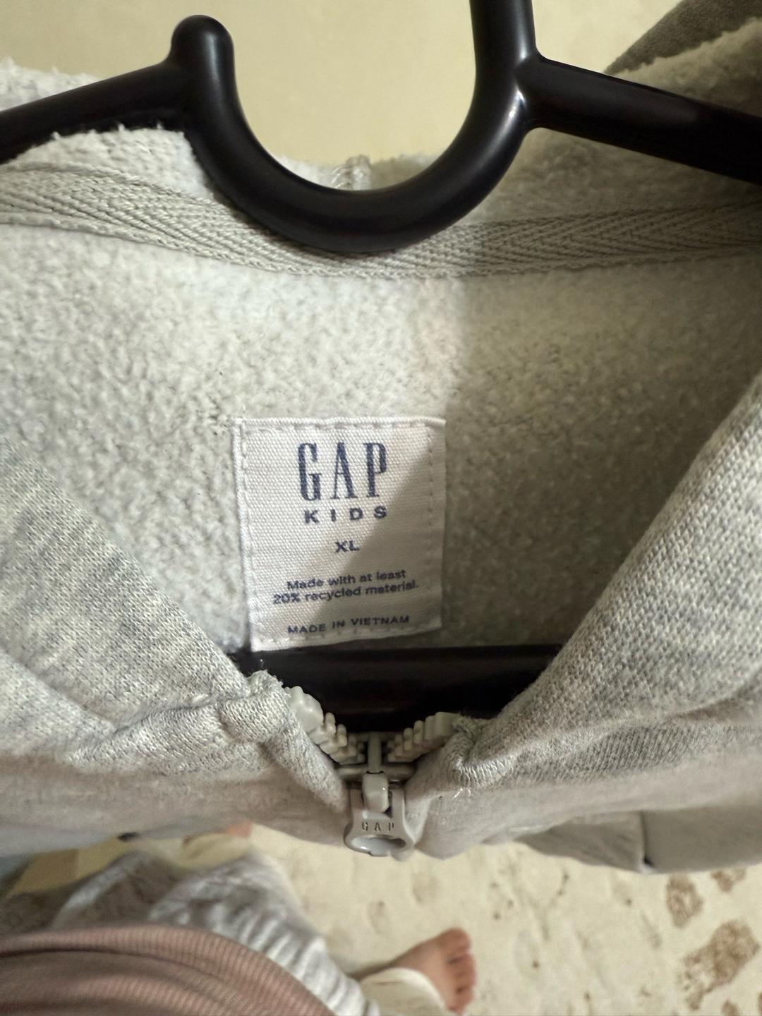 GAP Толстовка GAP на молнии — фото 2