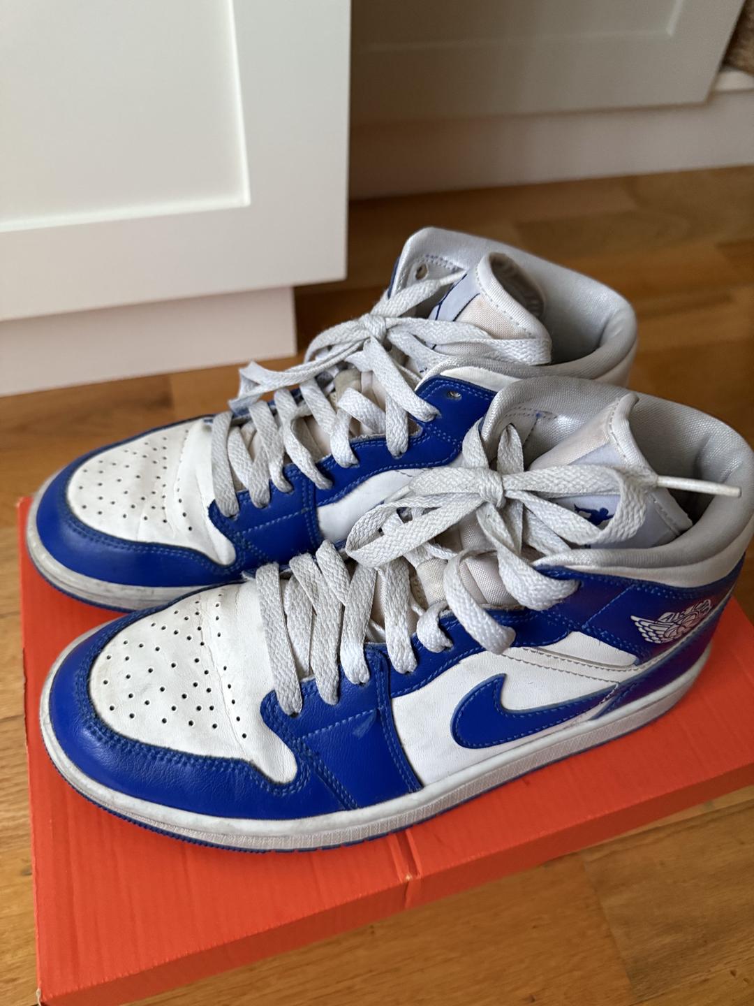Nike кроссовки Nike Air Jordan1 — фото 2