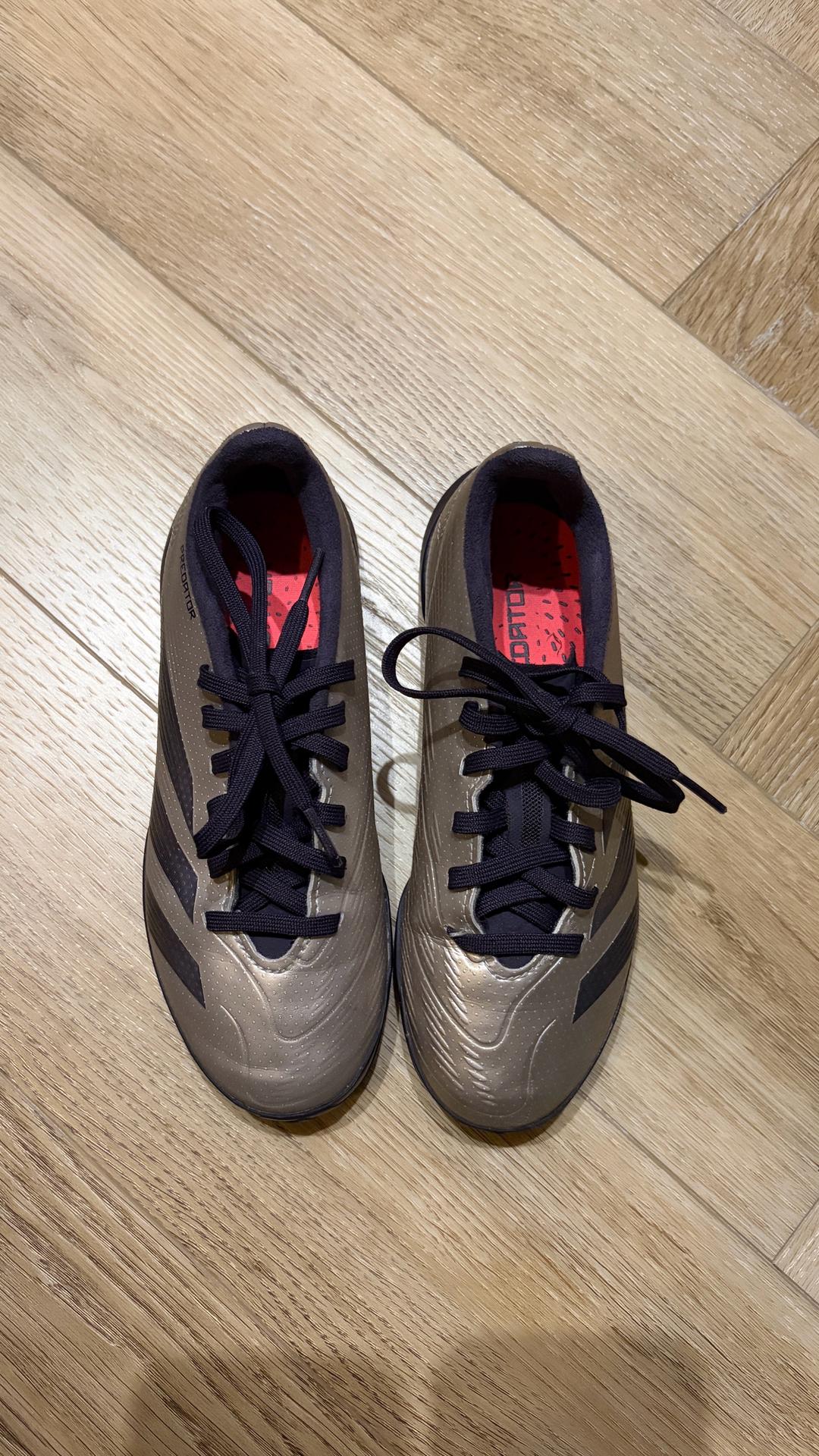 Adidas Сороконожки Adidas — фото 2
