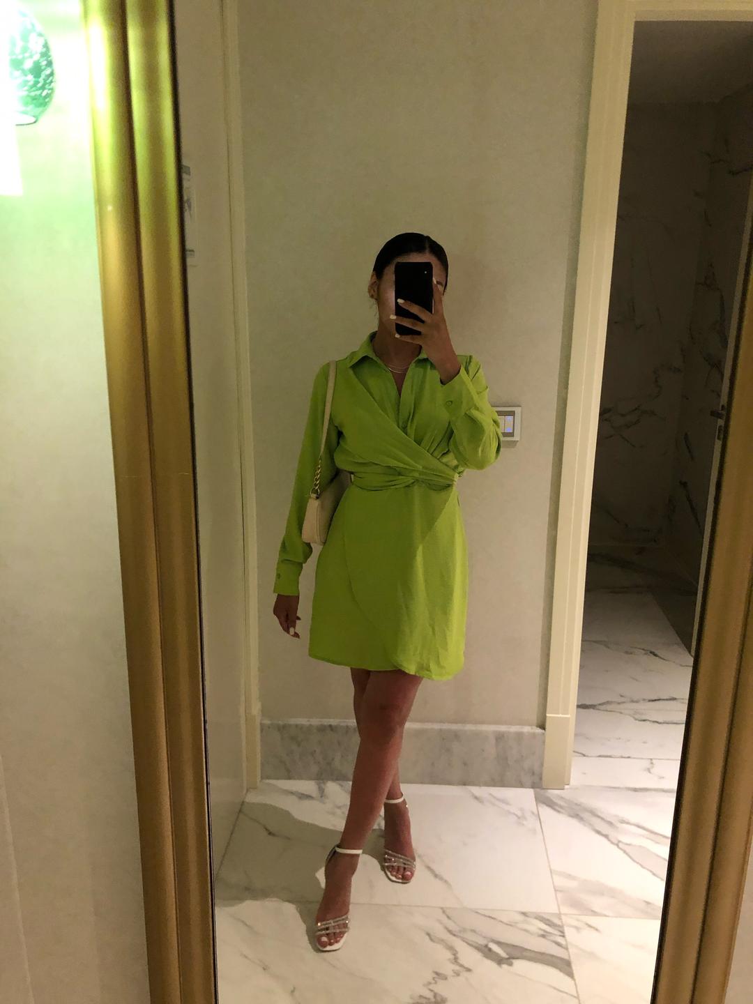 Sinsay Зеленое платье — фото 2