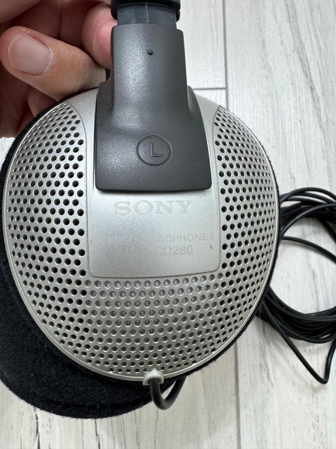 Sony Наушники Sony CD280 — фото 2