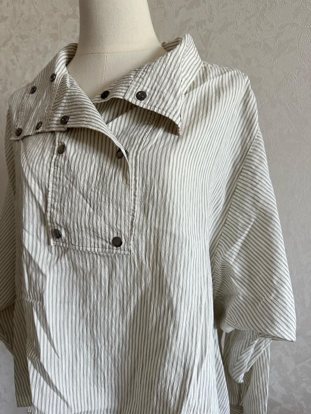 Massimo Dutti Блуза с многими кнопочками — фото 2