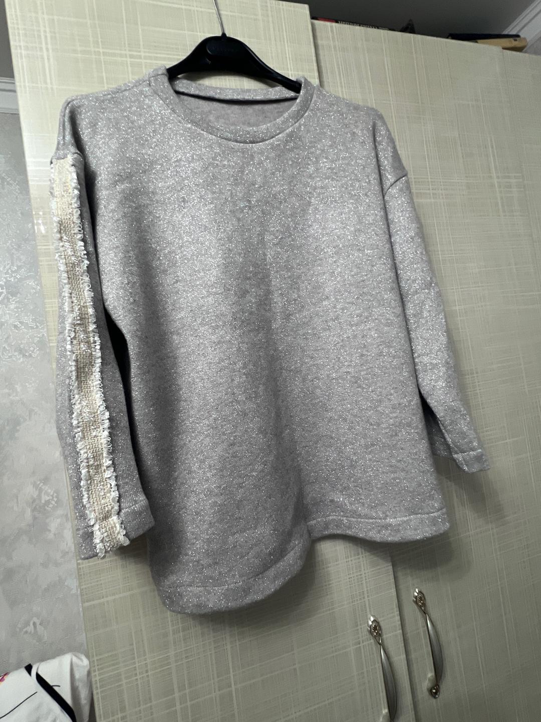 Нет бренда Свитшот с блестящим эффектом — фото 2