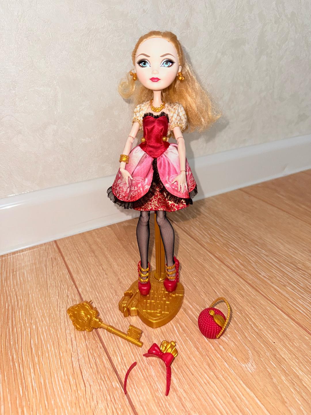 Ever After High Кукла Ever After High Apple White (Эппл Уайт) из базовой коллекции First Chapter — фото 2