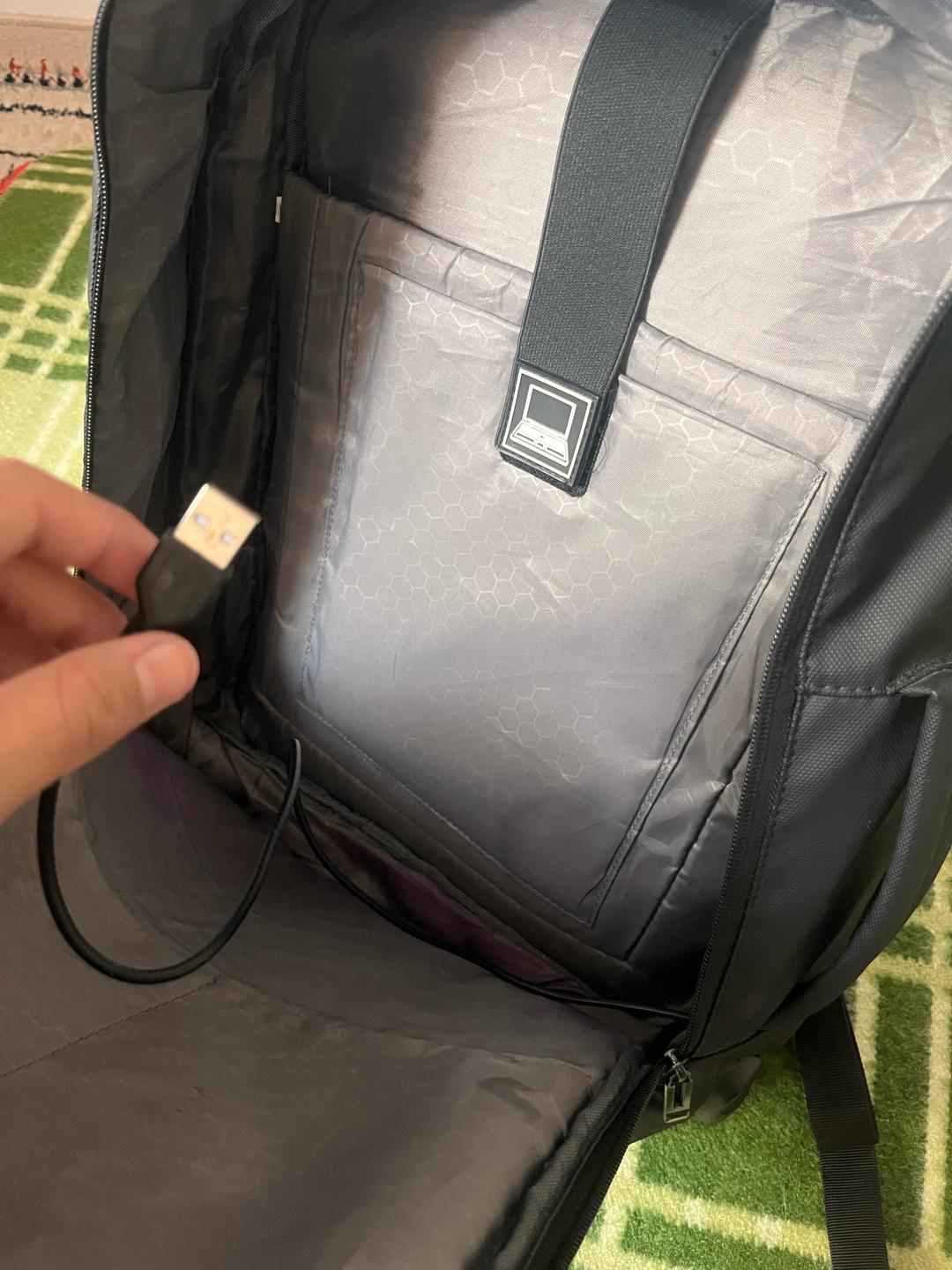 Нет бренда Рюкзак городской с USB-разъемом — фото 2