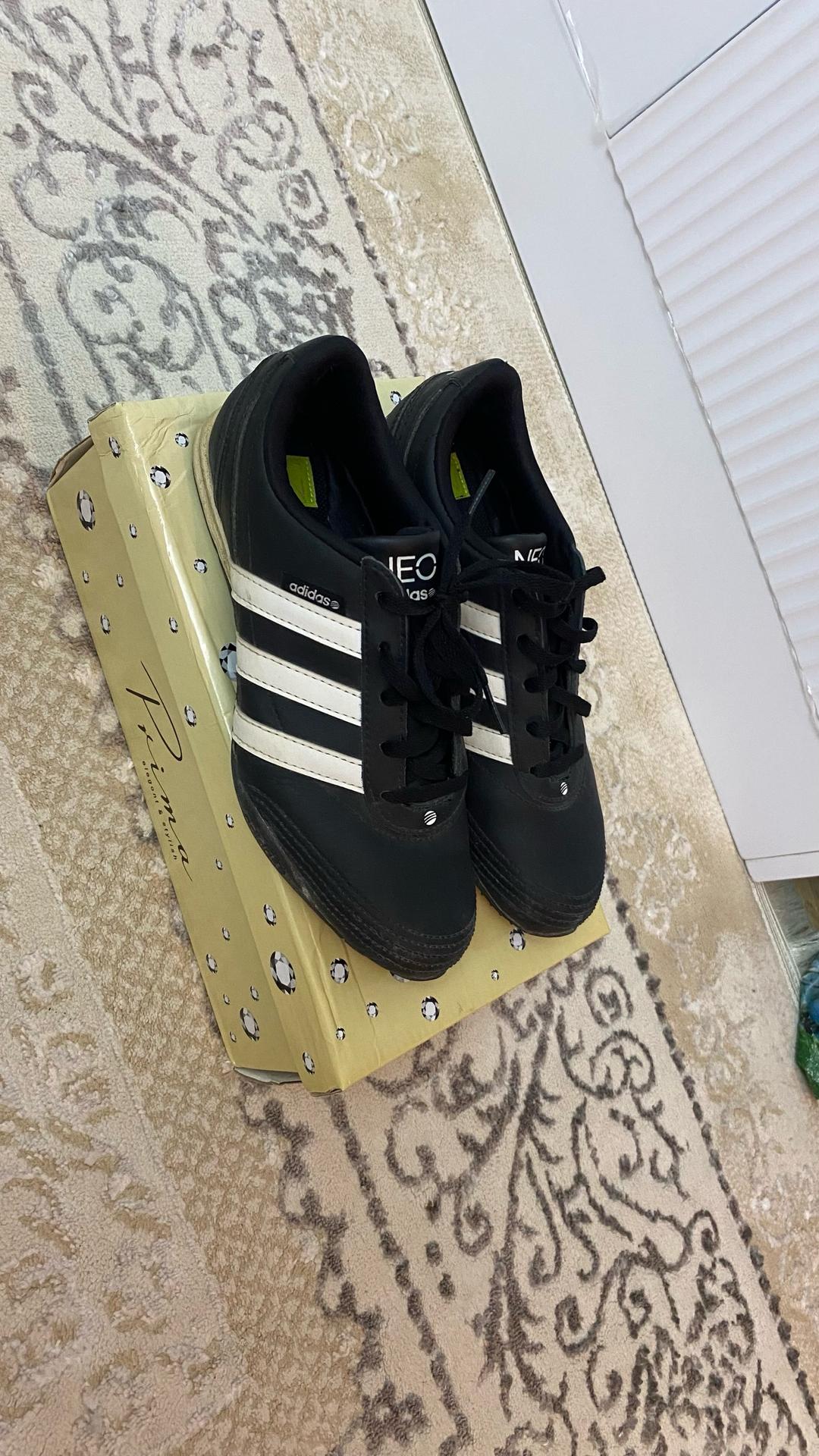 Adidas Кроссовки женские — фото 2