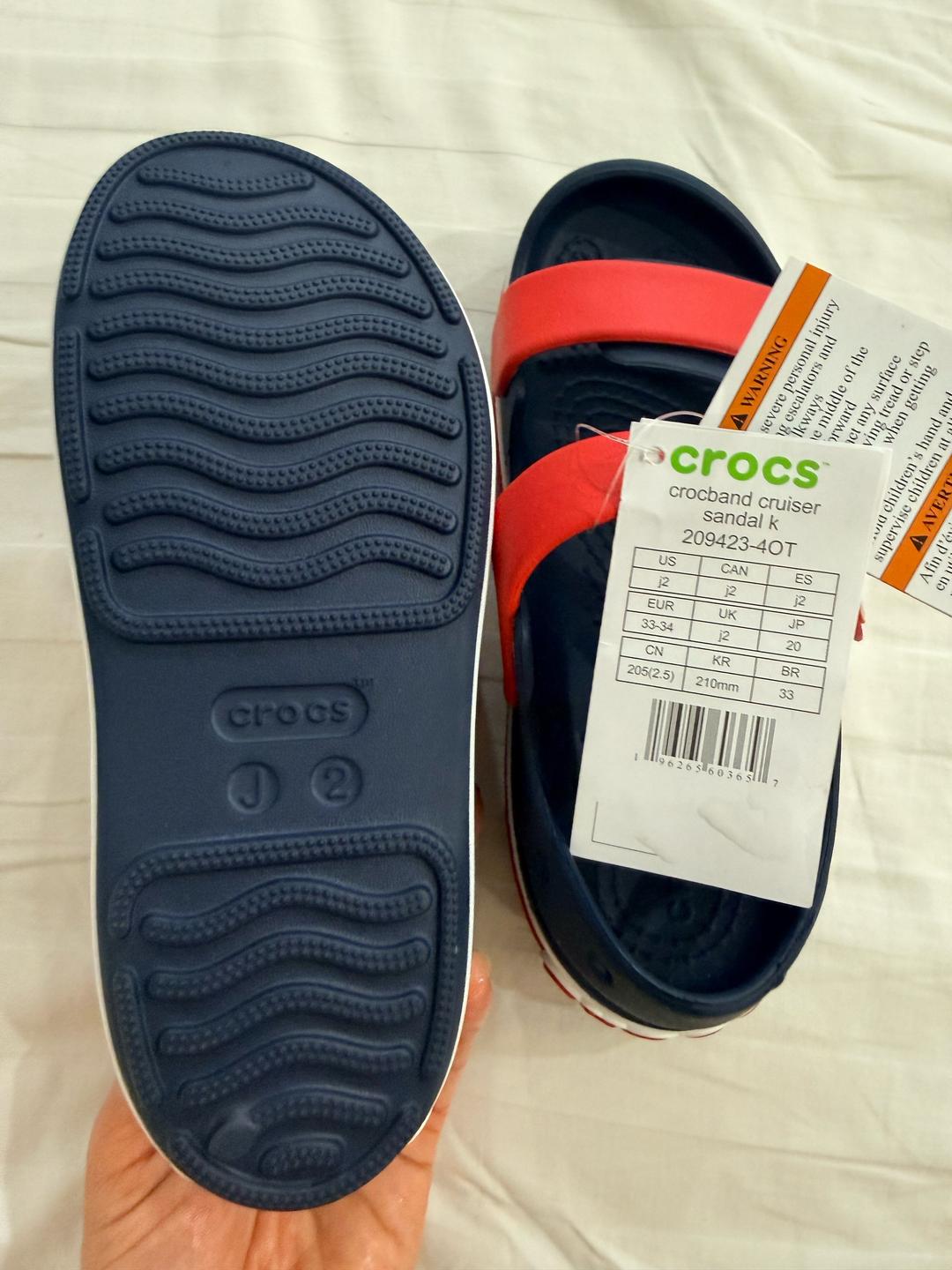 Crocs Сандали crocs unisex подходит как для мальчика так и для девочки размер 33 (J 2) — фото 2