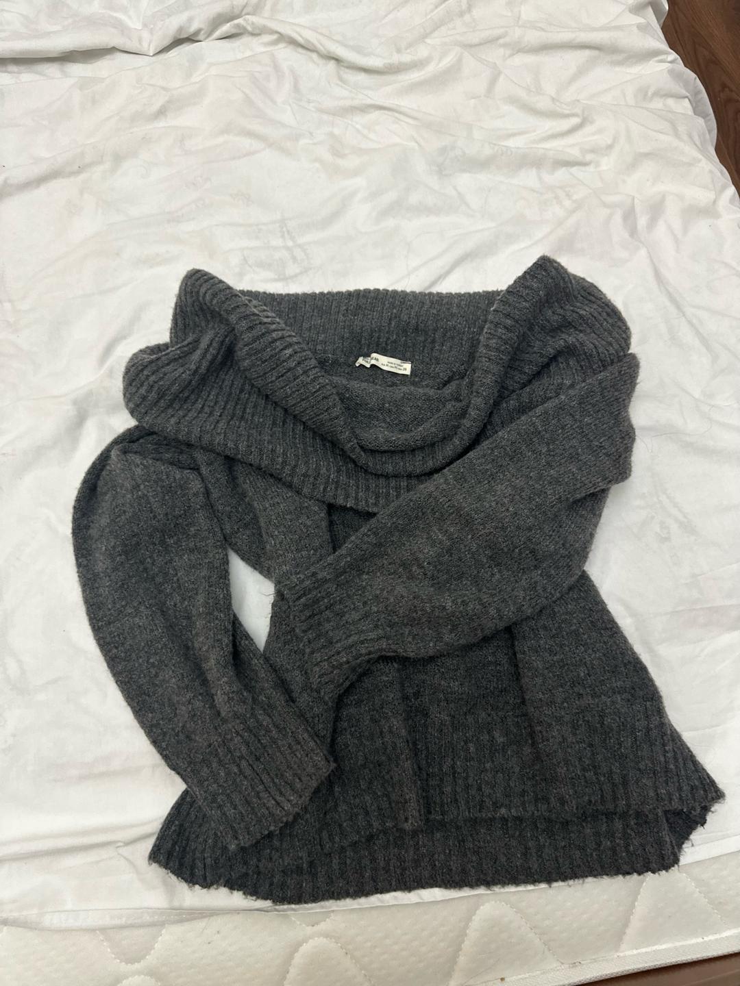 Pull & Bear Джемпер Pull&Bear с открытыми плечами — фото 2