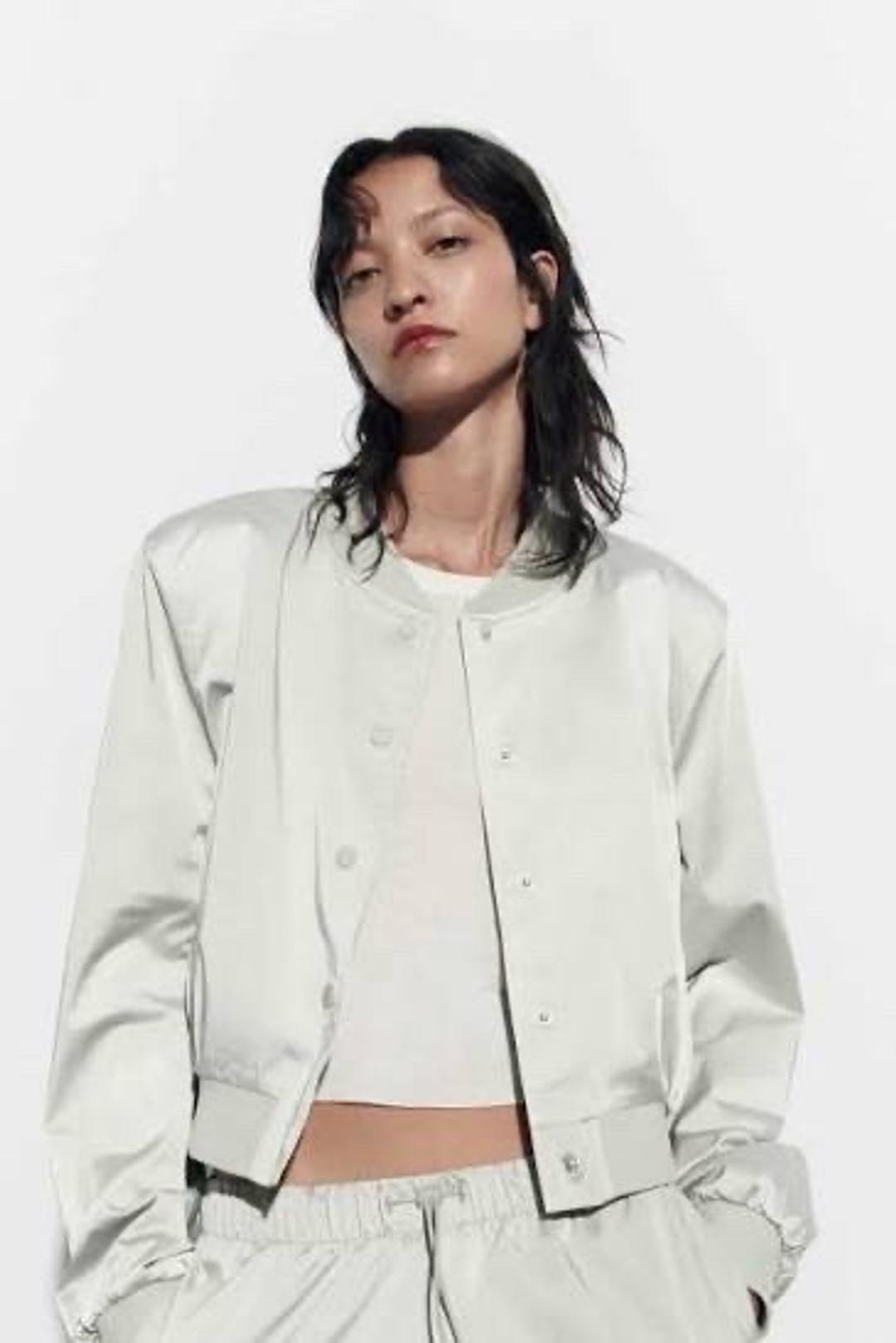 Zara Бомбер Zara(с этикеткой,ни разу не носила) — фото 2