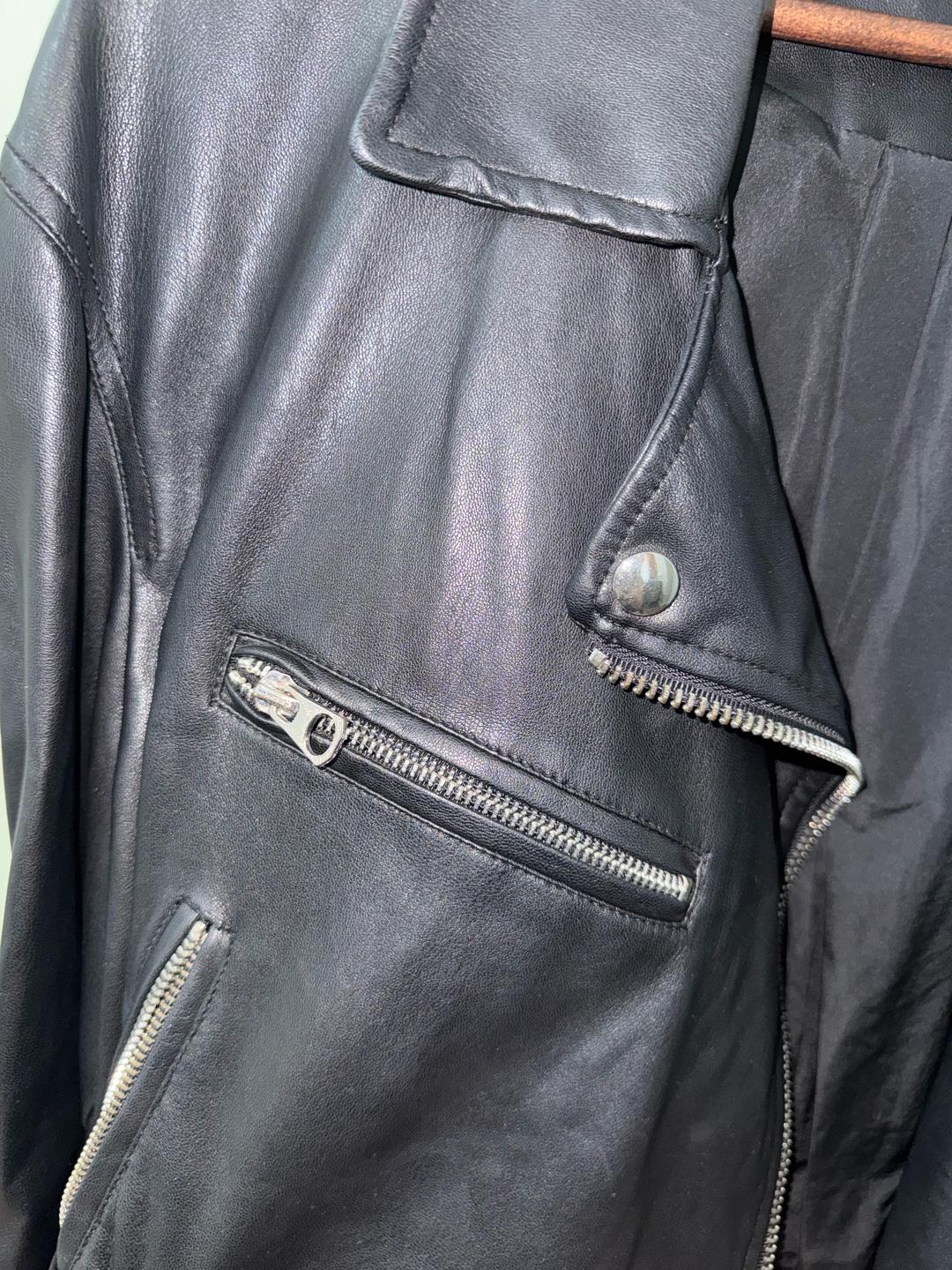 Bershka Кожаная куртка Bershka 🖤Стильная база, которая никогда не выходит из моды. Идеал — фото 2