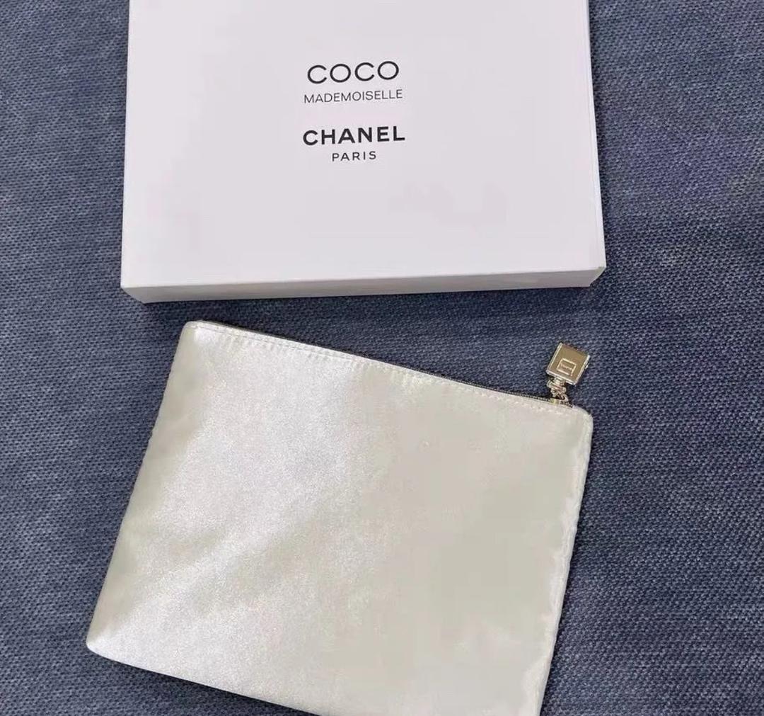 Chanel Chanel Coco Mademoiselle косметичка — фото 2