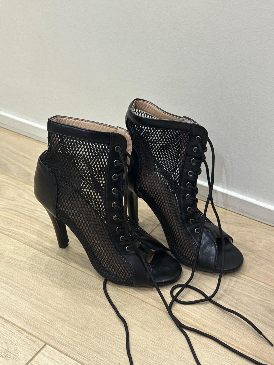 Нет бренда High Heels каблуки на шнуровке с сеткой и открытым носом — фото 2