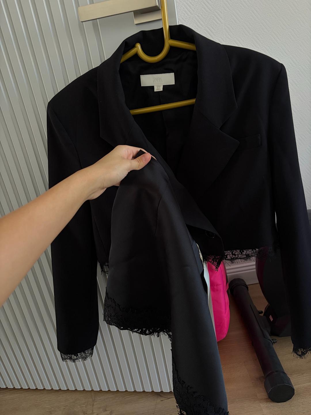 Zara Костюм Zara из жакета и юбки с кружевом — фото 2
