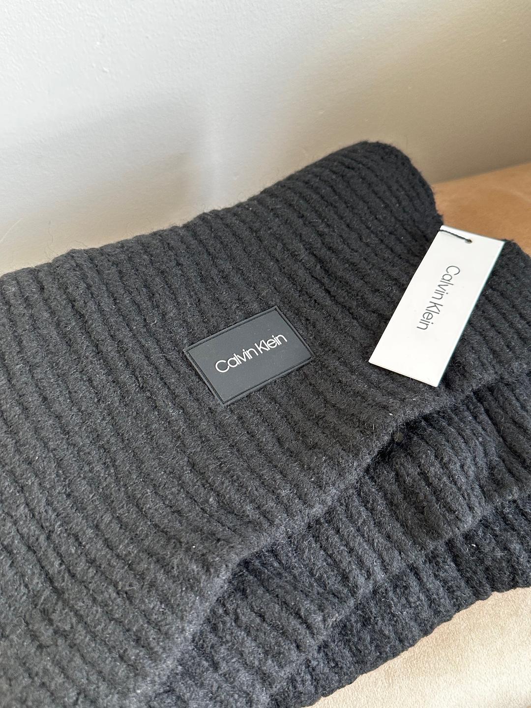 Calvin Klein Шарф шерстяной Calvin Klein — фото 2