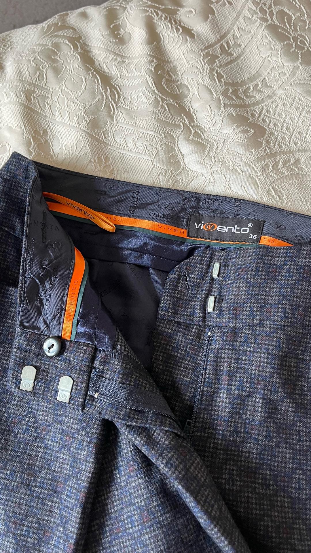 Нет бренда Slim fit брюки в мелкий узор — фото 2