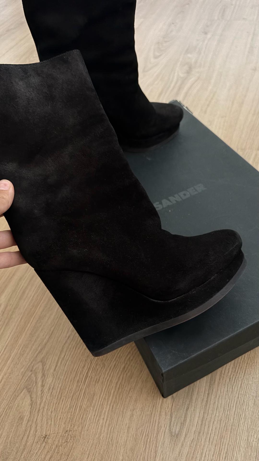 Jil Sander Jil Sander замшевые ботильоны на танкетке — фото 2