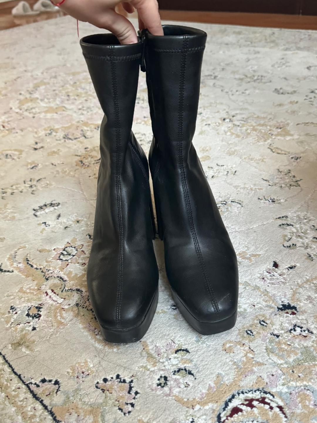 Zara Женские ботильоны на платформе и каблуке — фото 2