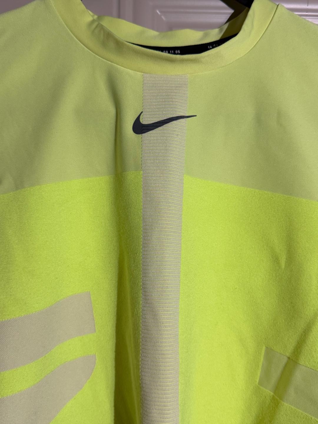 Nike Nike спортивный лонгслив — фото 2