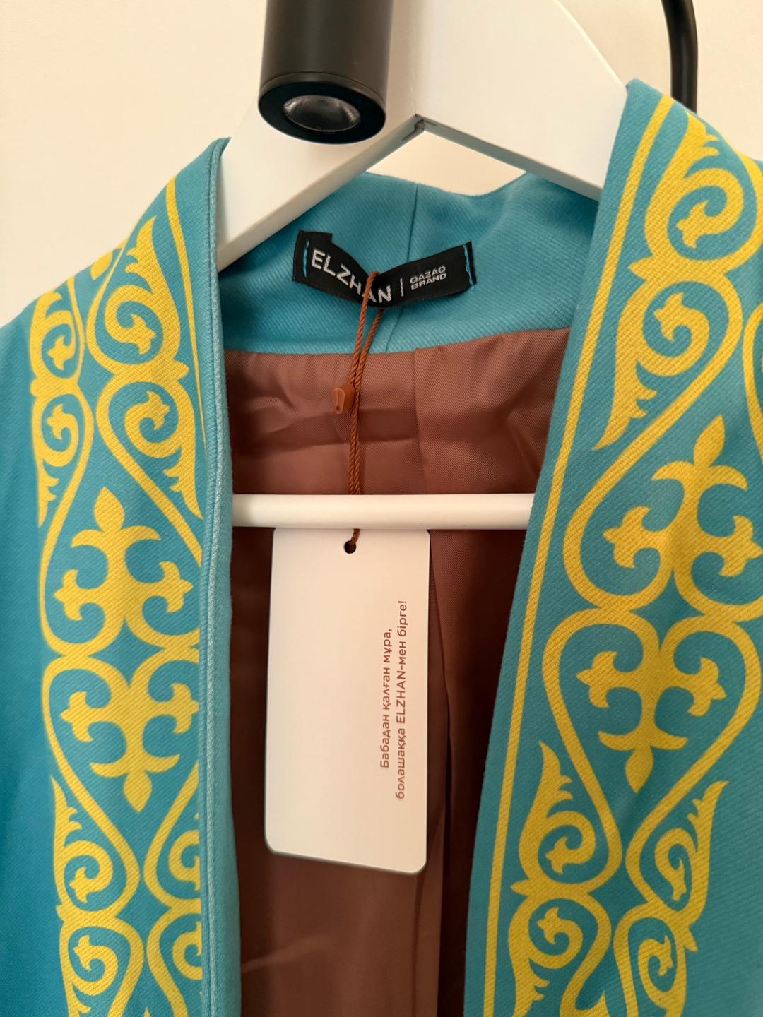 Нет бренда Национальный чапан от бренда ELZHAN QAZAQ BRAND 🇰🇿 — фото 2