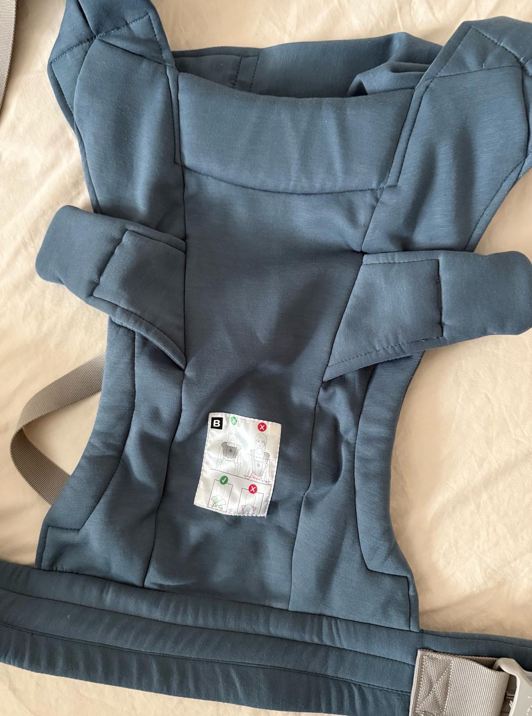Ergobaby Эргорюкзак Ergobaby Embrace Oxford до 11.3 голубой — фото 2