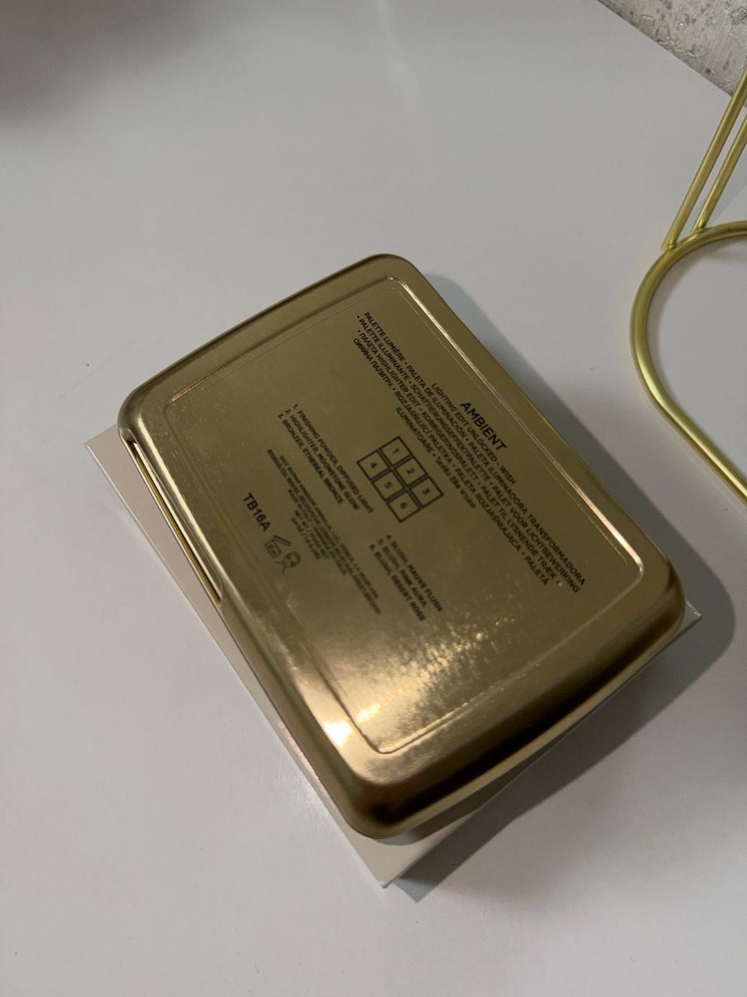 Hourglass Палетка для лица Hourglass Ambient Unlocked Wish — фото 2