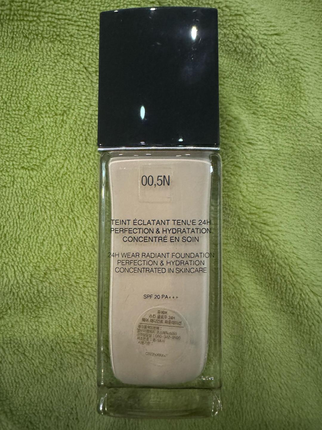 Dior Тональный крем Dior Forever Skin Glow 00,5N — фото 2