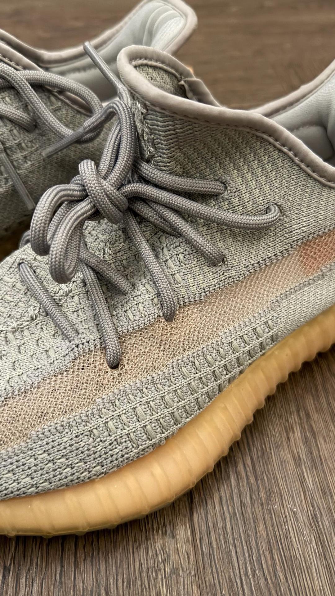 Yeezy adidas Yeezy Boost 350 V2 Citrin — фото 2