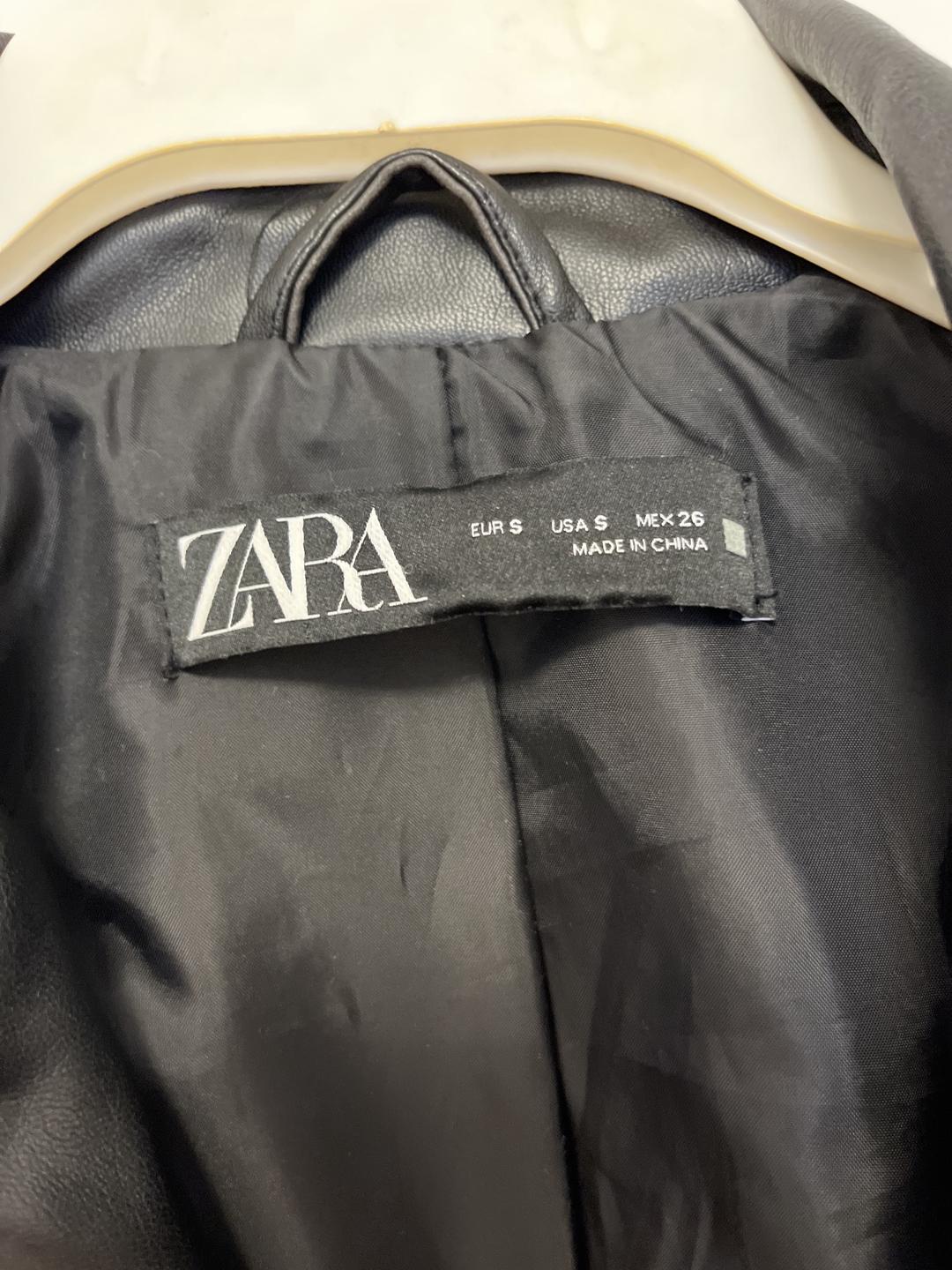 Zara Кожаная куртка — фото 2
