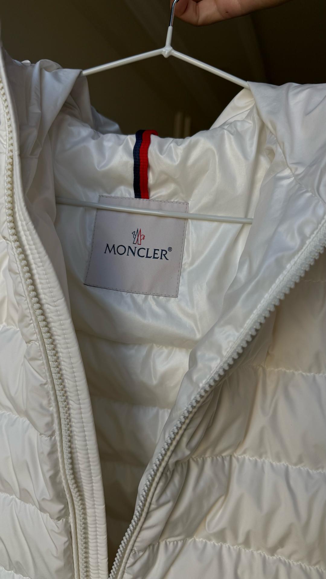 Moncler Куртка Moncler детская рост 134-146 — фото 2