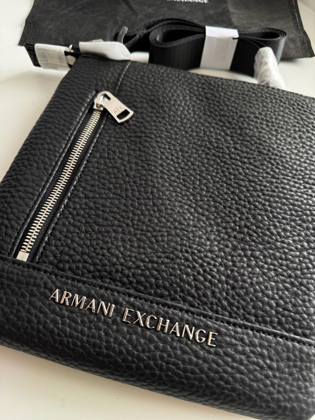 Armani Exchange Барсетка Армани — фото 2