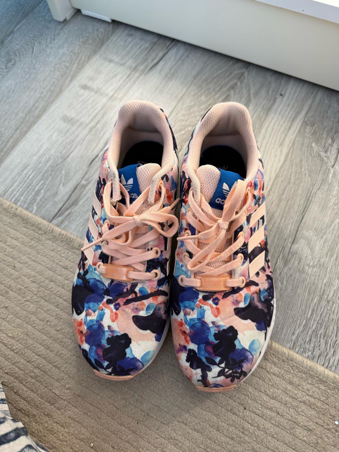Adidas Кроссовки adidas ZX Flux с цветочным принтом — фото 2