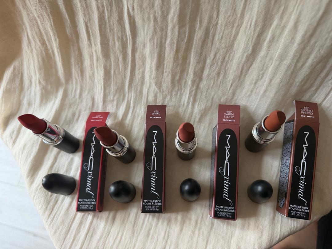 MAC Матовая губная помада от  MACximal Silky Matte Lipstick — фото 2