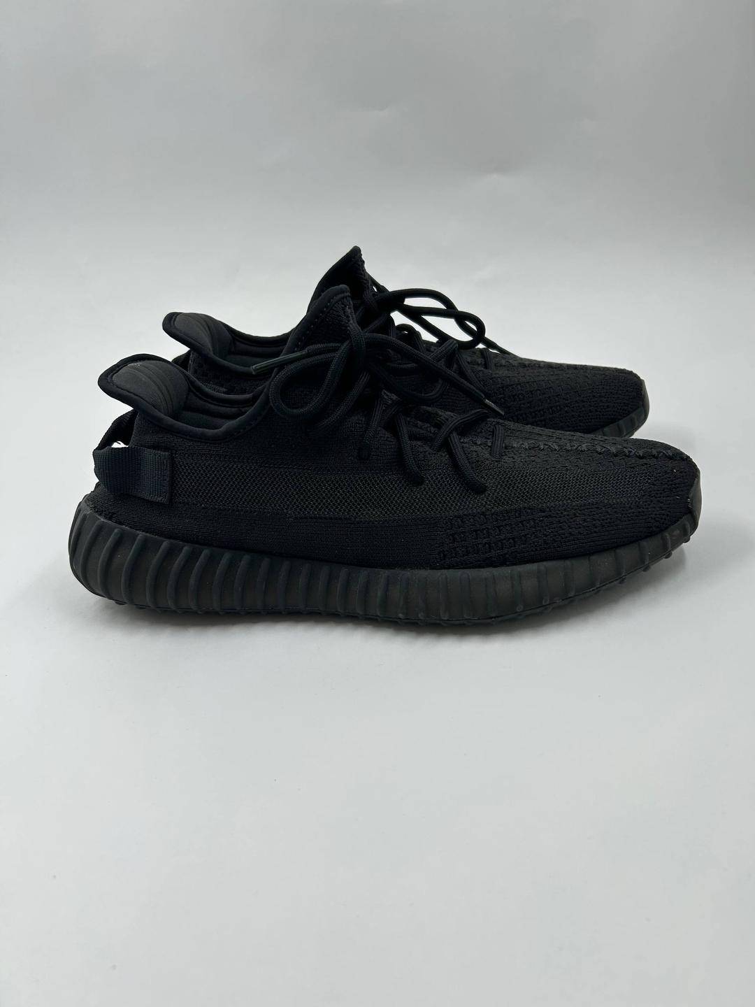 Adidas Кроссовки adidas yeezy — фото 2