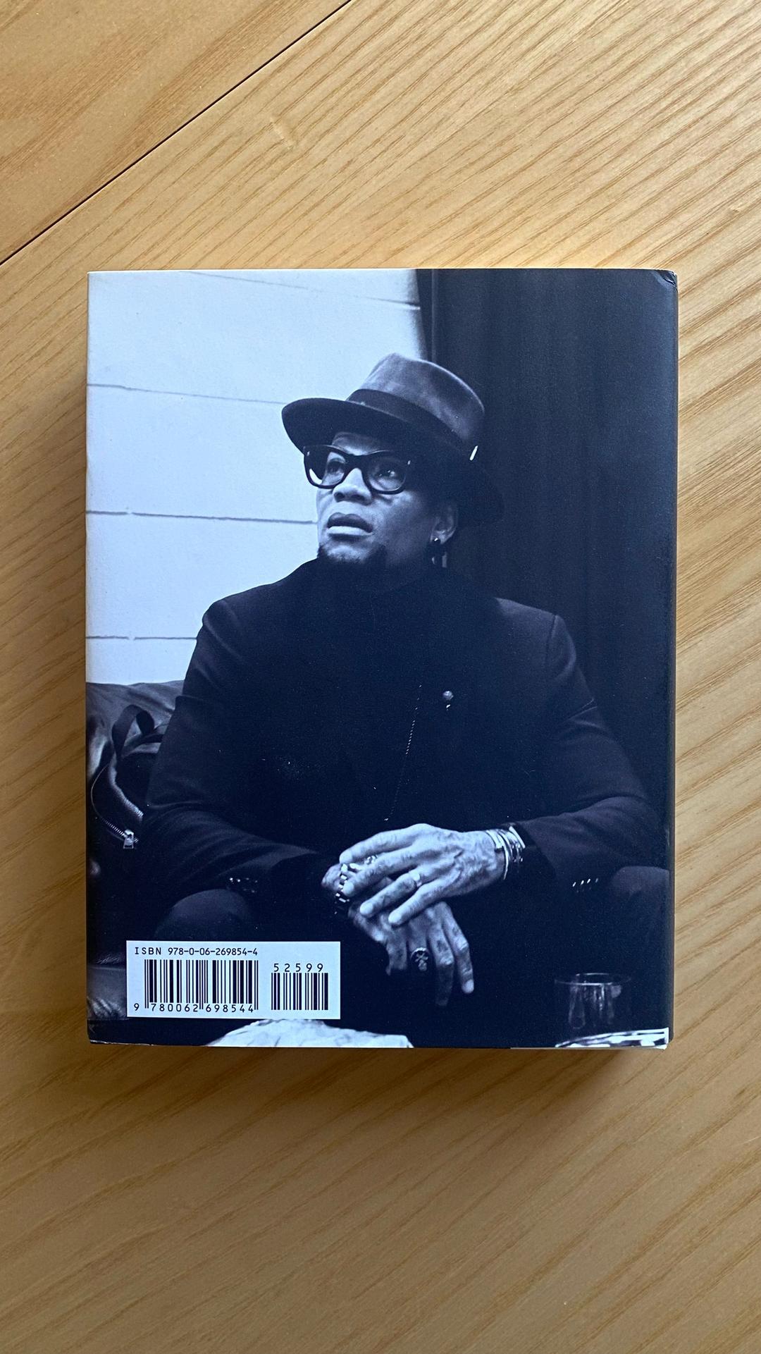 D. L. Hughley, Doug Moe How Not to Get Shot and Other Advice From White People - D. L. Hughley, Doug Moe — фото 2