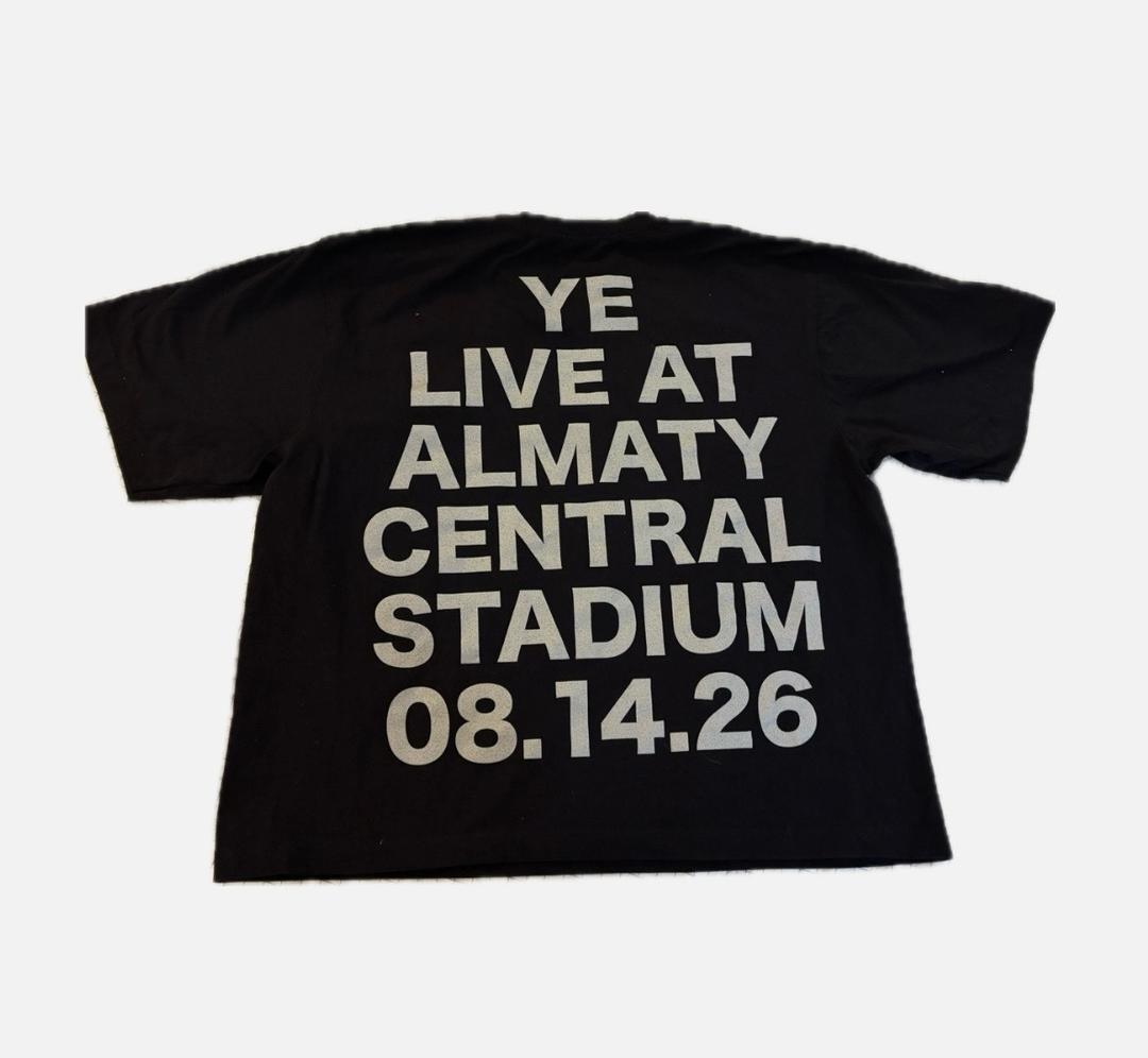 Yeezy Футболка Ye Live At Almaty Central Stadium — фото 2