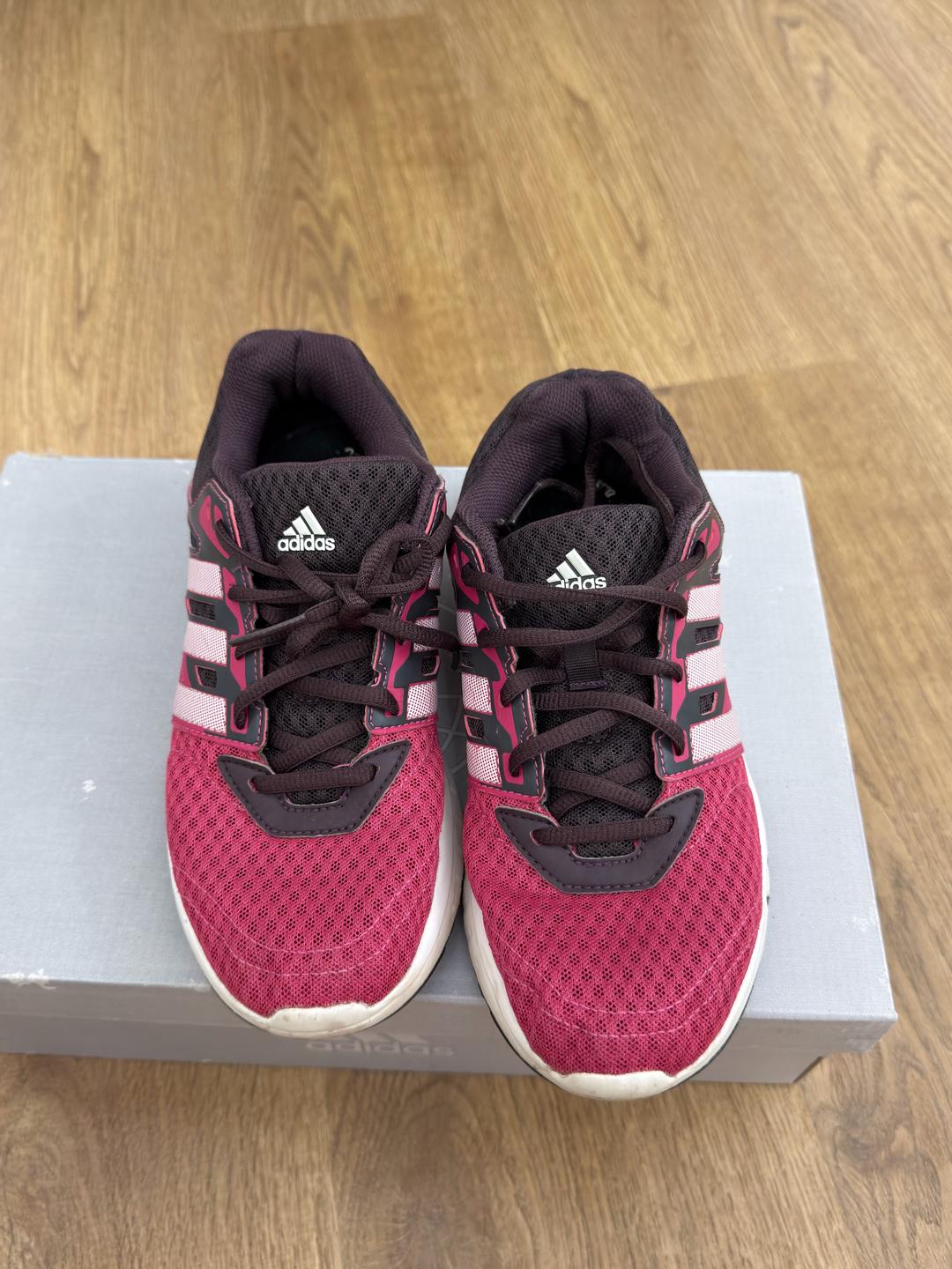 Adidas Женские кроссовки adidas — фото 2